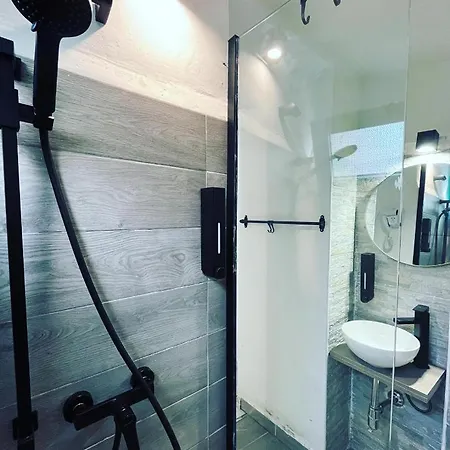 Homesuite22 Apartment