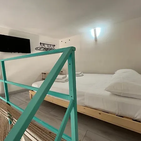 Homesuite22 Diamante